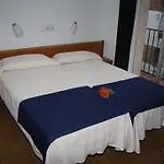 Pensión Sant Jordi Tossa de Mar