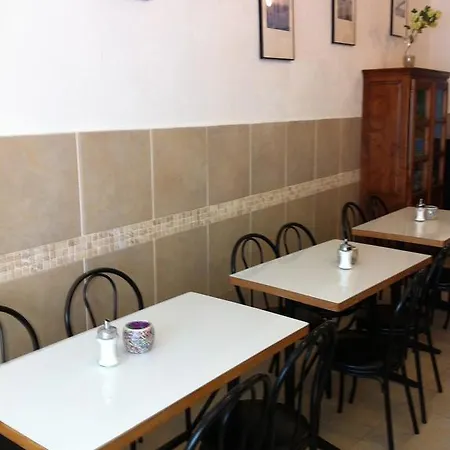 Guest house Sant Jordi 2*