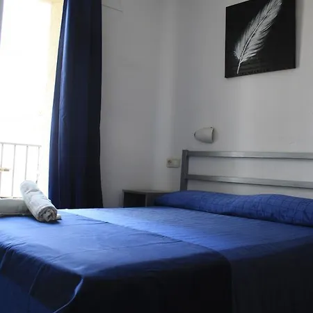 Sant Jordi Guest house 2*