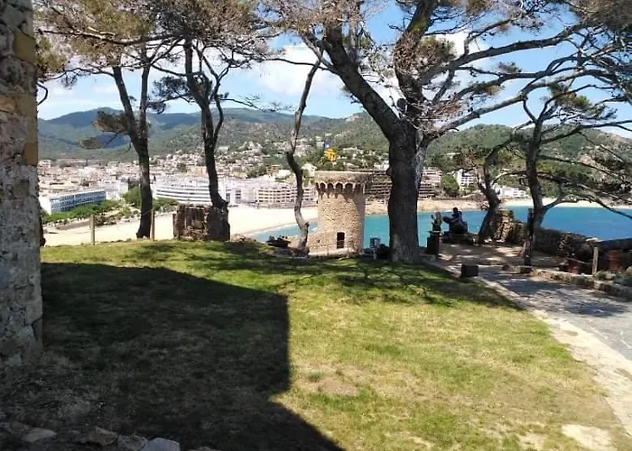 Sant Jordi 2* Тосса-де-Мар