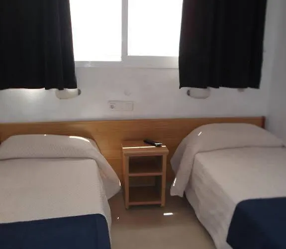 Sant Jordi 2* Тосса-де-Мар